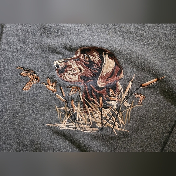 Stitched Duck Huntinf Labrador Crewneck Sweatshirt - Picture 2 of 5